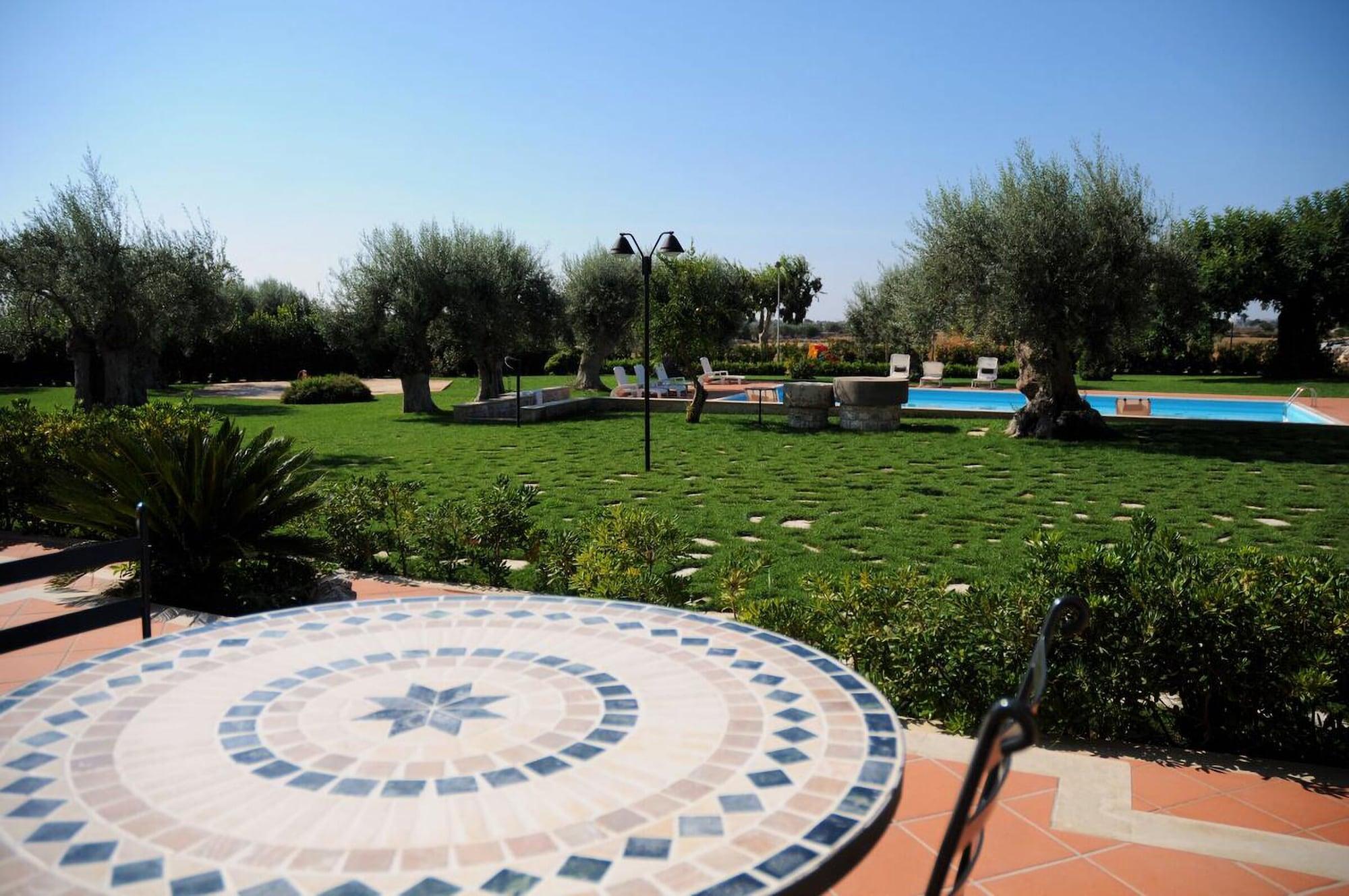 Torre Don Virgilio Country Hotel Cannizzara Exterior photo