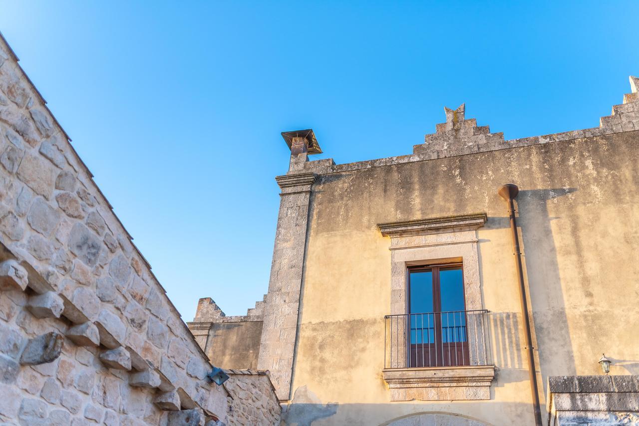 Torre Don Virgilio Country Hotel Cannizzara Exterior photo