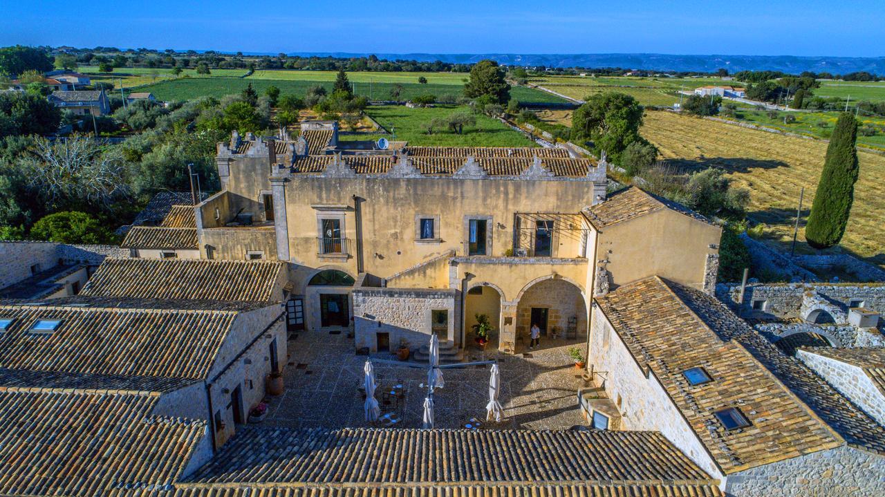 Torre Don Virgilio Country Hotel Cannizzara Exterior photo